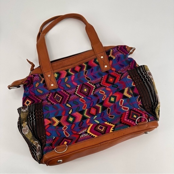 Little Guatemala small CDB blue pink wheat full huipil convertible bag - Picture 3 of 5